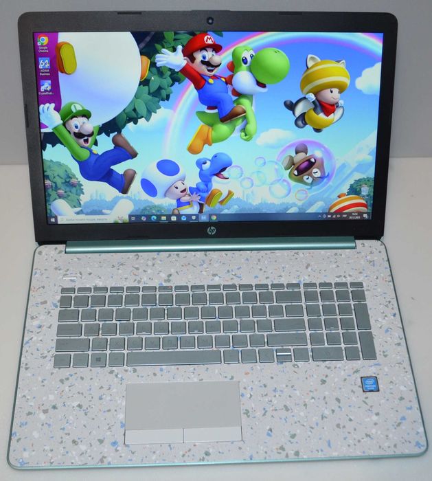 HP Pavilion 17-by2028ds  17"