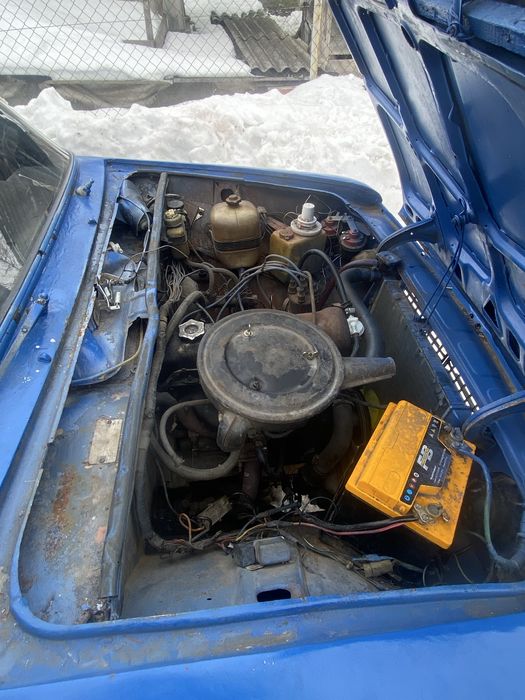 Продам ваз 2103 в хорошому стані