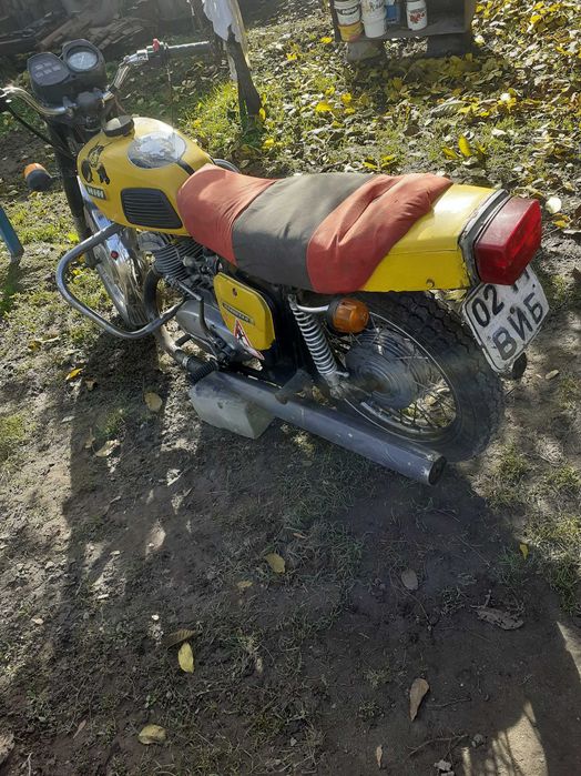 Продам  иж  планета в оригінальному стані з коляскою нормалний стан