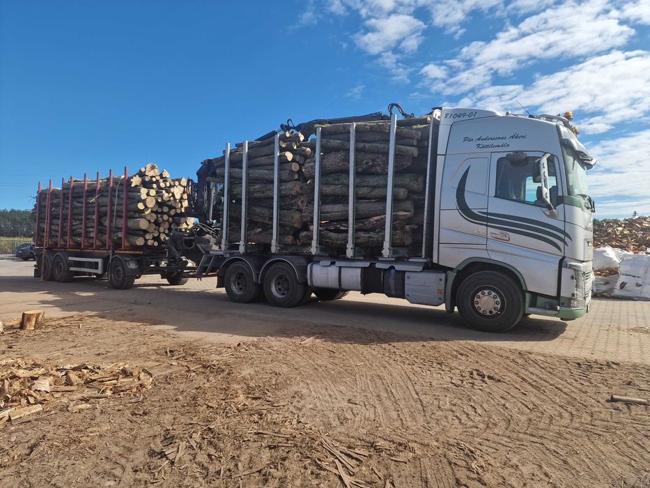 DrewKom Drewno kominkowe GRAB w kłodzie dl. 2,5m S2a S2b transport HDS