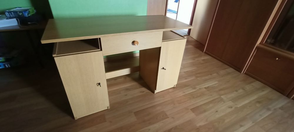 Biurko szkolne młodzieżowe