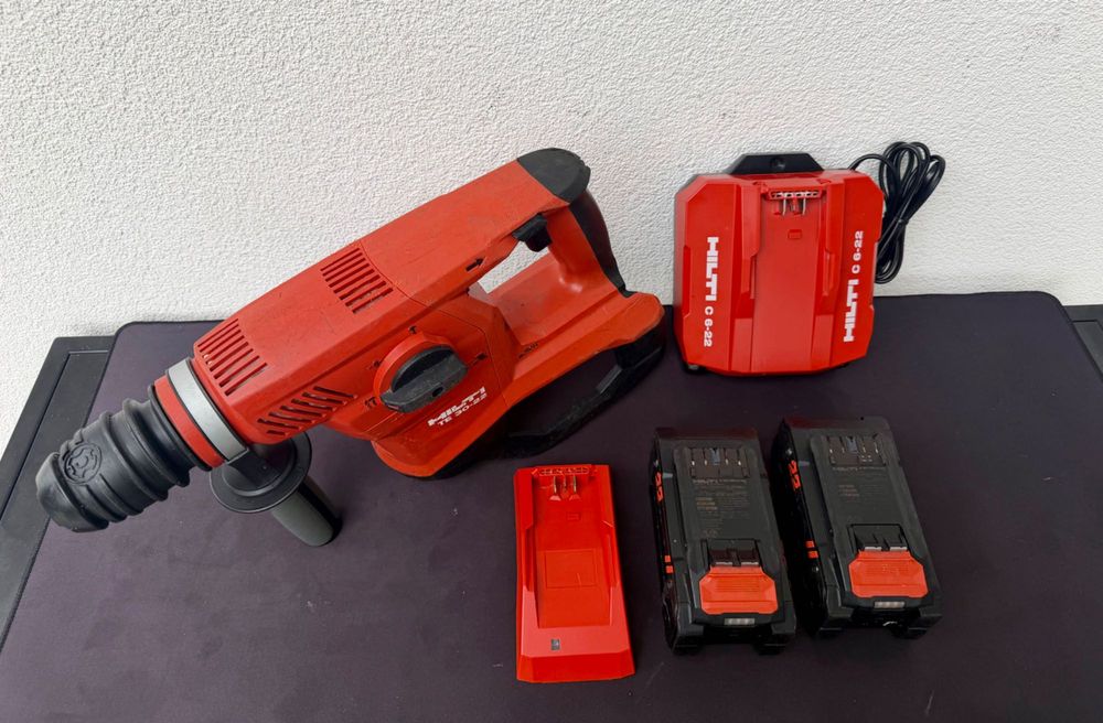 Akumulatorowa młotowiertarka HILTI TE30-22 NURON BDB Stan Mega Zestaw 2 x aku 8.0 Ah
