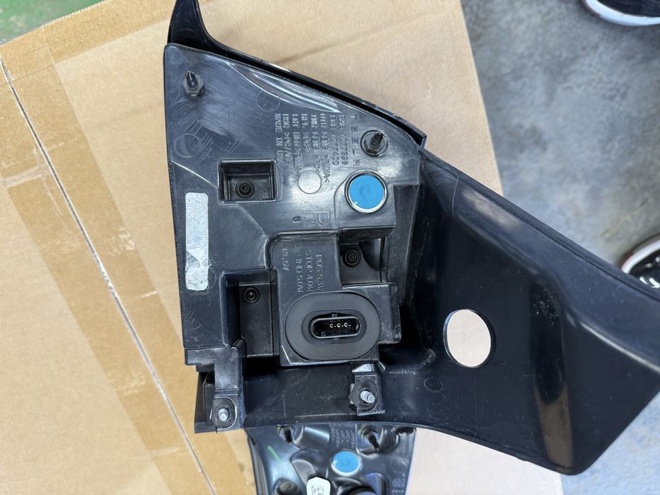 Фонари Tesla model 3/Y USA