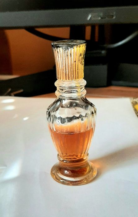 Avon, unikatowa woda perfumowana