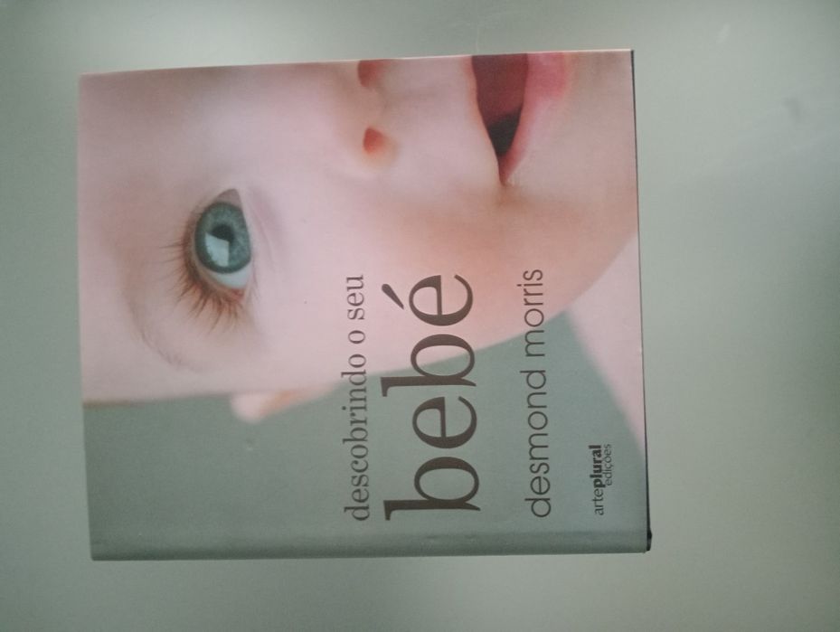 Livro Descobrindo O Seu Bebé