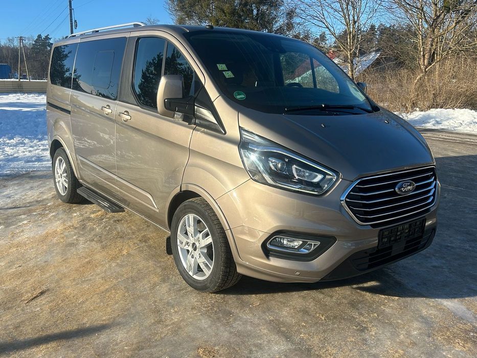 Ford Tourneo Custom TITANIUM  BI-XENON 2.0 TDCi | 8 os. | VAT marża | 230V