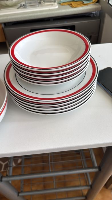 Serviço de Jantar SPAL Vermelho e Branco