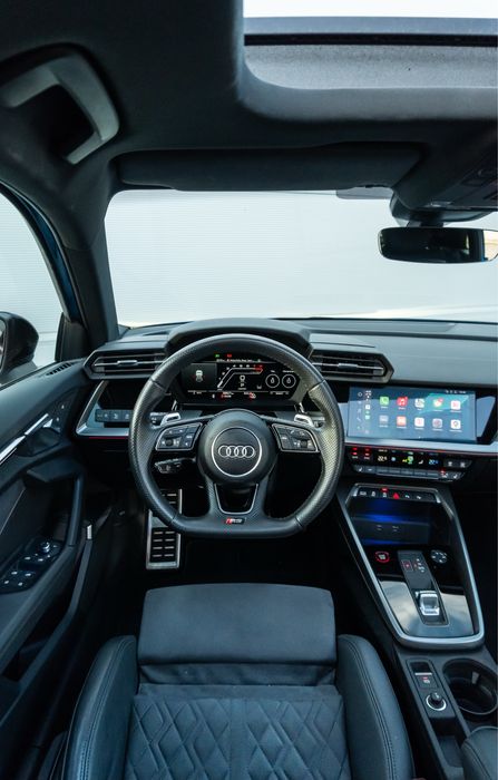 Wynajem Audi RS3 3.8sek 0-100 Wypożyczalnia aut sportowych i premium