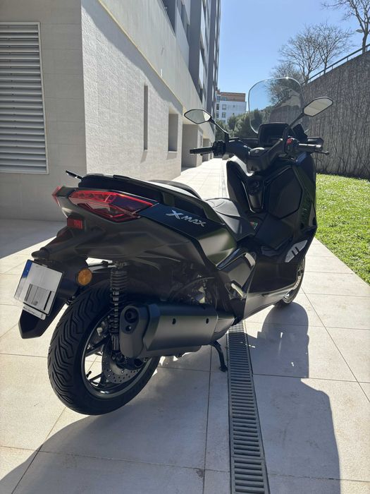 Yamaha XMAX 300 Tech MAX 2024