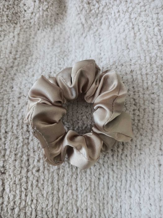 Gumka do włosów scrunchie złota