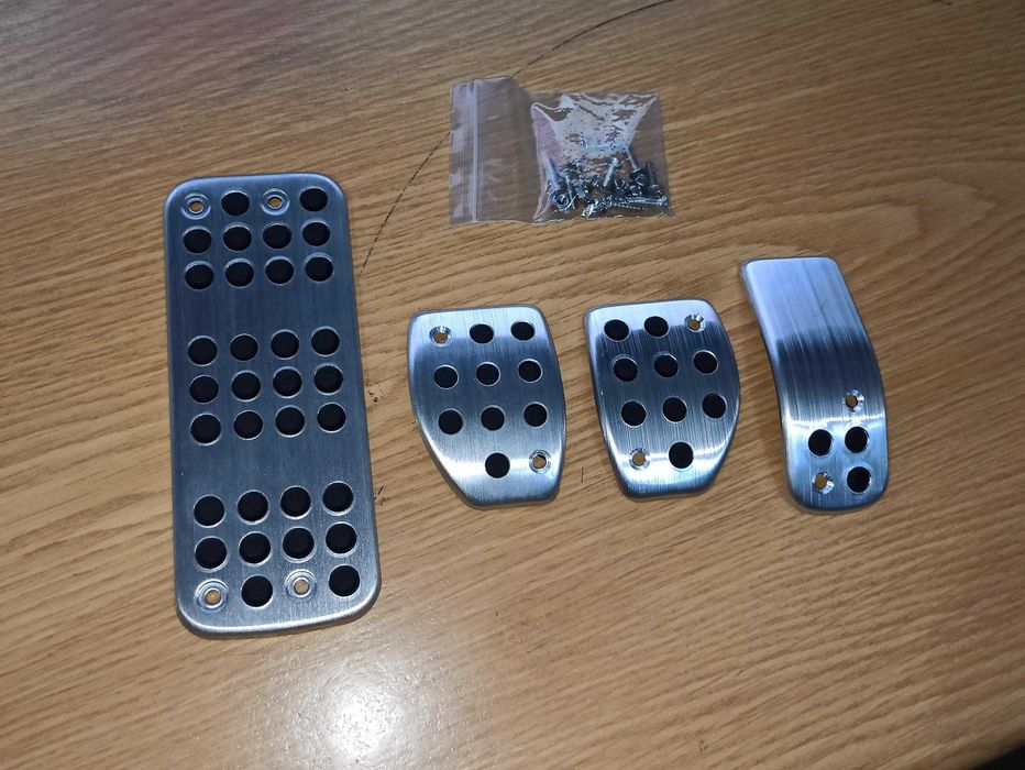 Centros Jante Roda CITROEN DS | Pedais Aço | Autocolantes Soleira