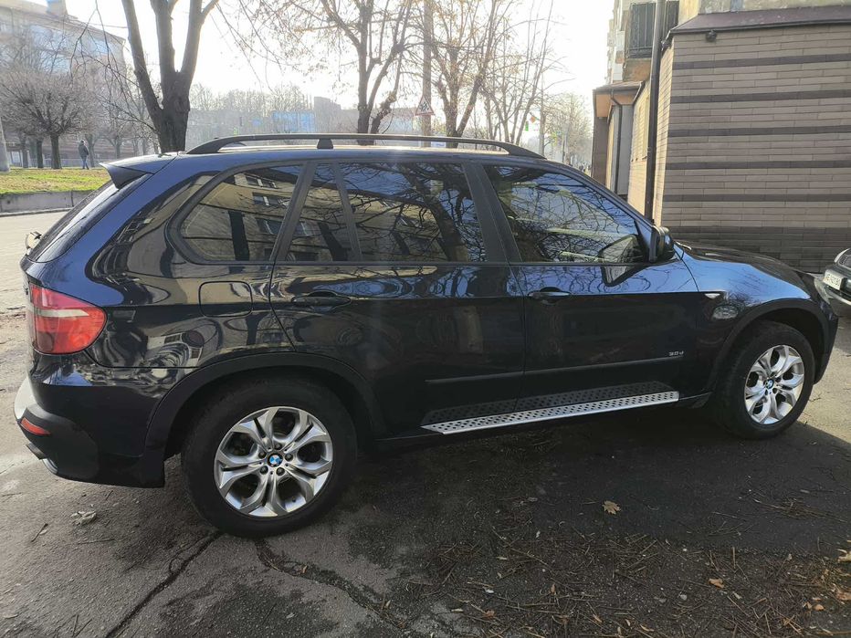 Продам BMW X5 E70