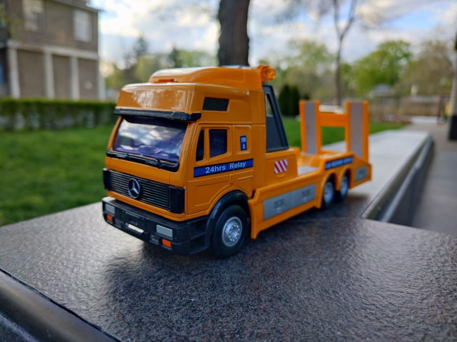 Масштабна модель Cararama Mercedes