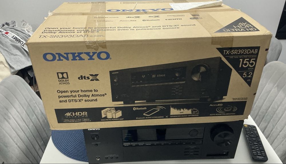 Amplituner Onkyo TX-SR393B Dolby Atmos 5.2