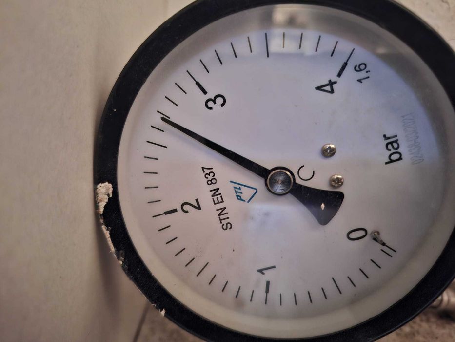 Lokalizacja wycieków, przykrych zapachów, kuny w dachu