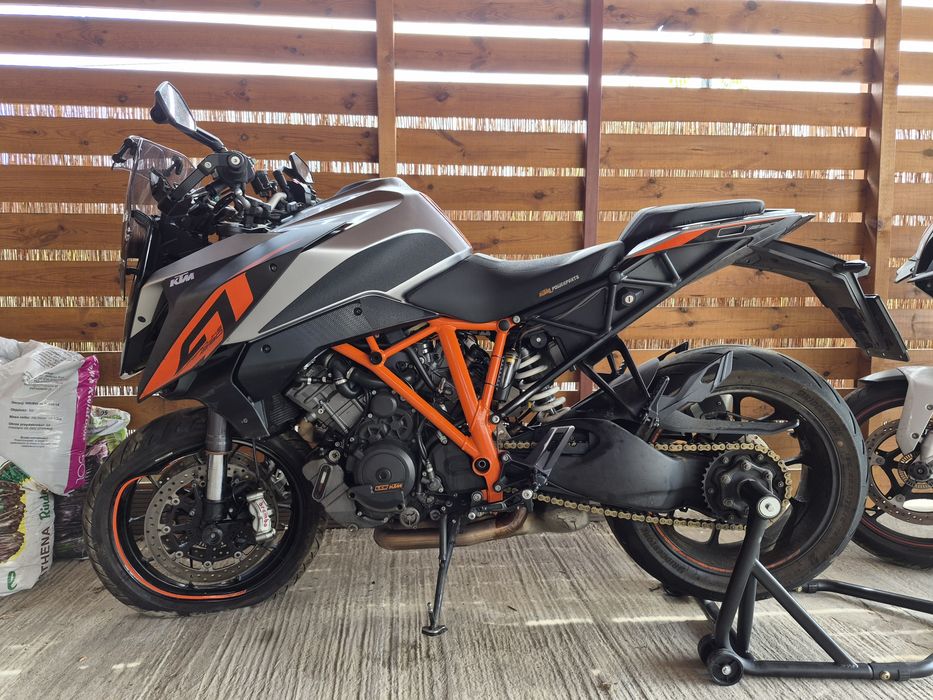 KTM