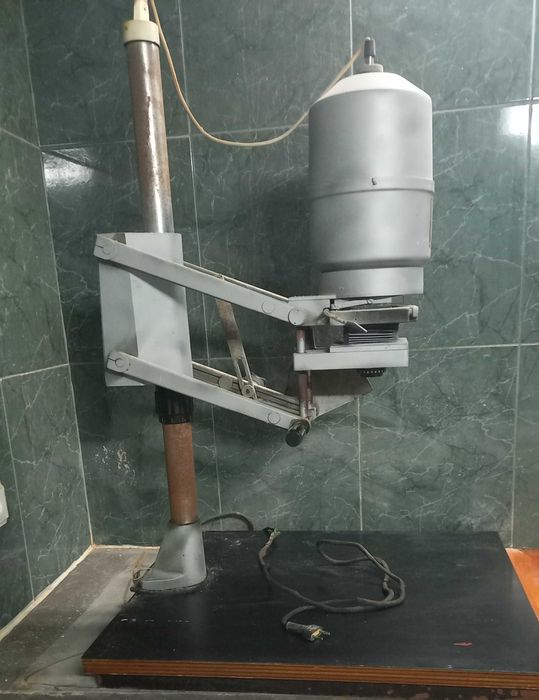 Ampliador de Fotografia a P. e B.