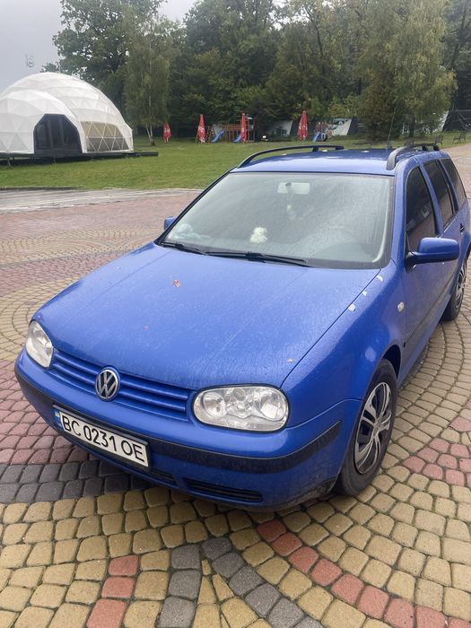 Продаю машину  golf 4 терміново