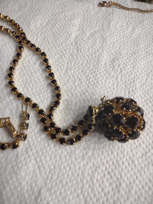 Stary naszyjnik szkło jak granaty