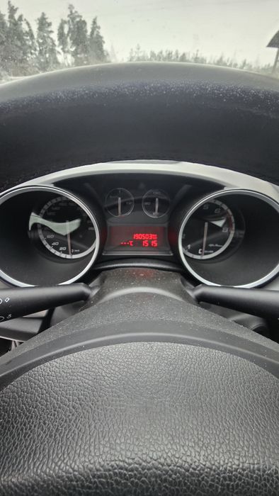 Alfa Romeo Giulietta 1.4 multiair 170KM uszkodzona jezdzaca