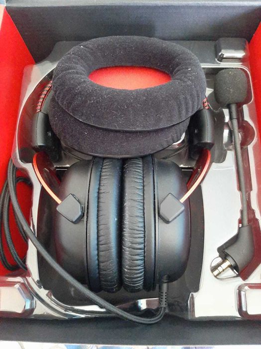 HyperX Cloud II - Usados com Almofadas Novas