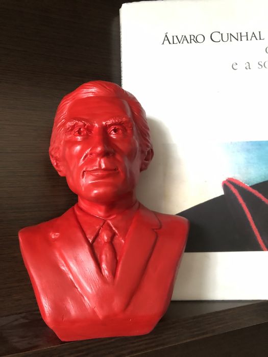 Busto de Àlvaro Cunhal