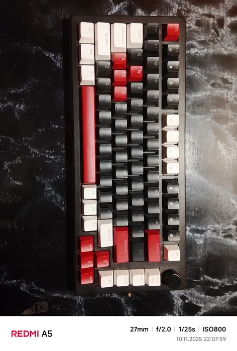 Продаю клавіатуру