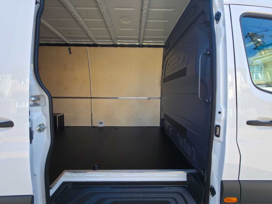 Zabudowa ze sklejki Mercedes Citan Vito Sprinter Van