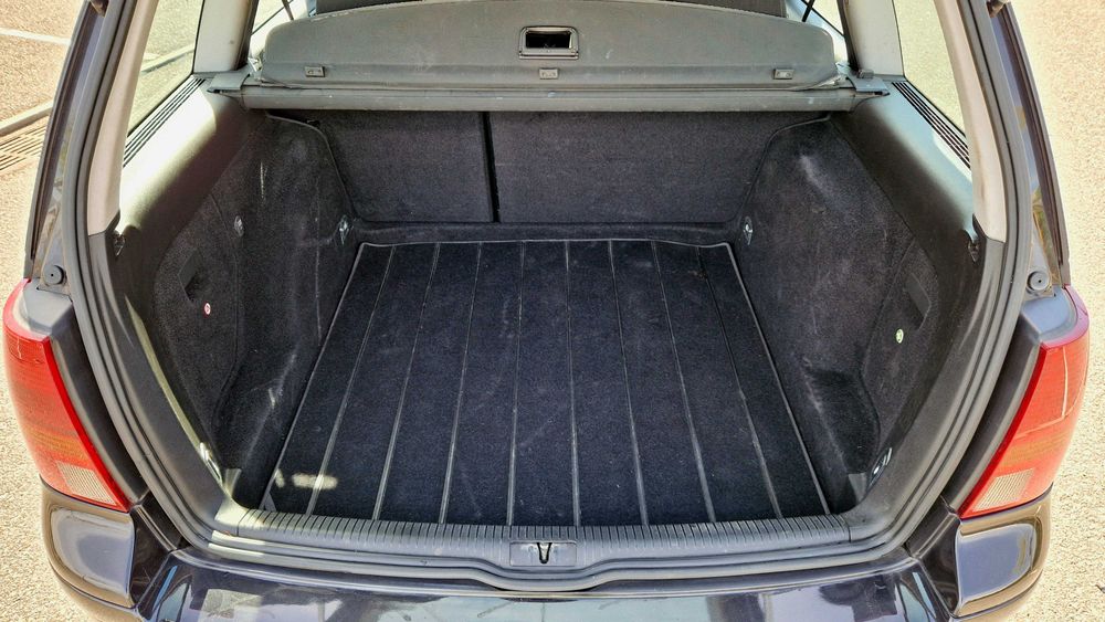 Volkswagen Golf Variant 1.4i | Histórico de revisões completo | AC