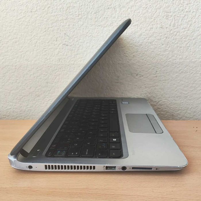 Ноутбук HP ProBook 430 G3 13.3" i5-6200U/8GB DDR4/SSD256/HD520