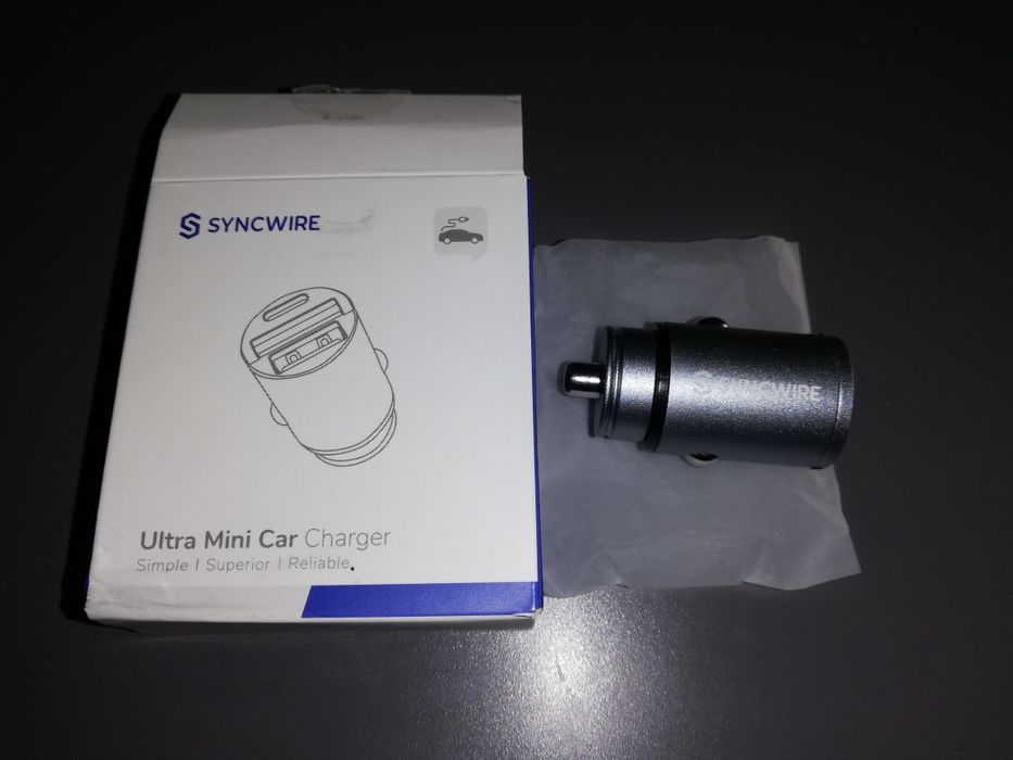 Ładowarka samochodowa USB Syncwire 90W metalowa