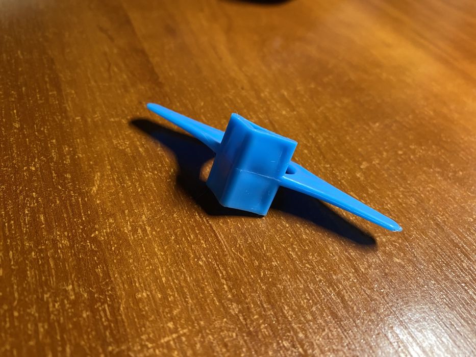 Закладка для книги, фигурка киндер, kinder