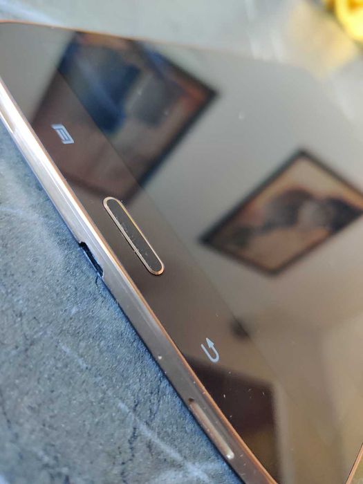 Планшет Samsung Galaxy Tab 3 SM-T311