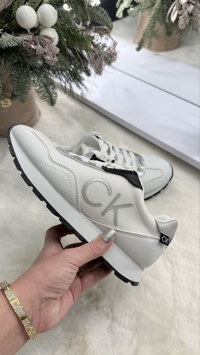 Стильні кросівки Calvin Klein