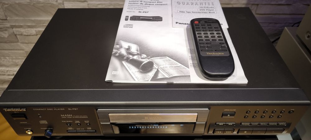 Odtwarzacz CD Technics SL-PS 7, pilot,papiery,jak nowy