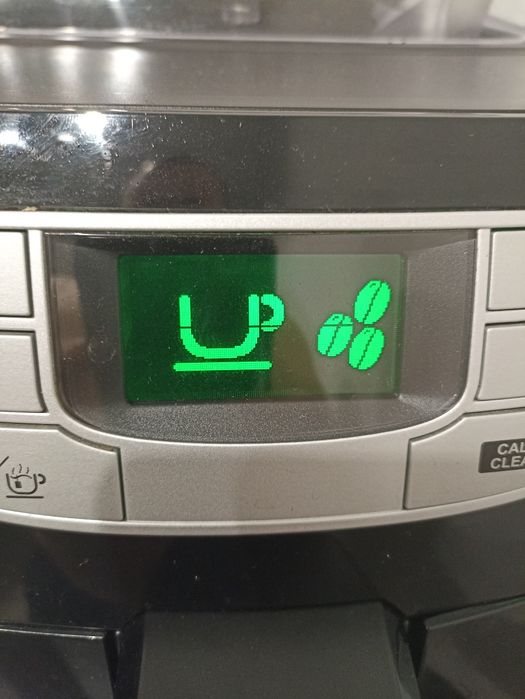 Ekspres  Saeco HD 8751