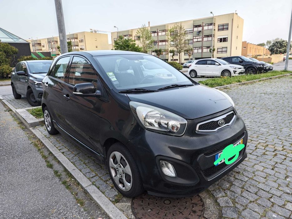 Kia Picanto 2011 - Poucos KMs