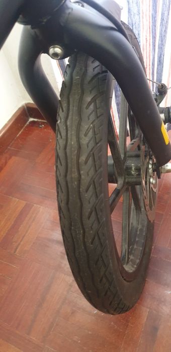 Bicicleta Elétrica UrbanGlide 160 (Com Carregador)