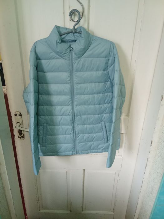 Куртки жіночі весгяні