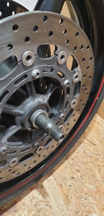 Колесо передние Yamaha R17. J17XMT3.50