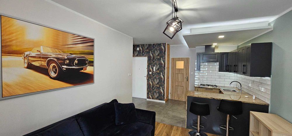 Nowo urządzone 2 pokoje w centrum Strzegomia, 37 m2, c,o. gazowe, bez prowizji