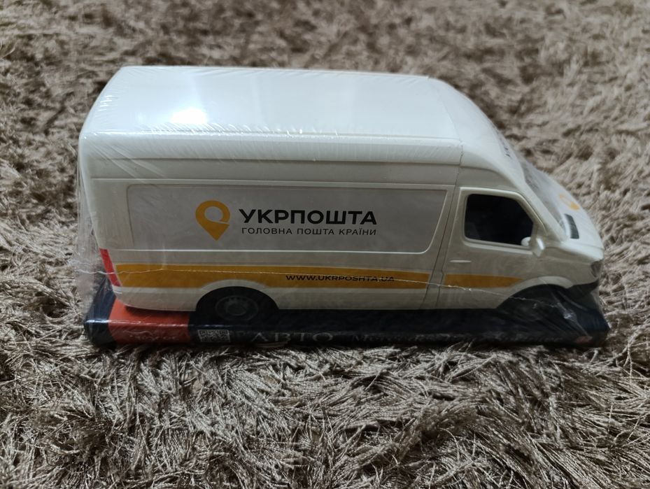 Іграшкова Машинка