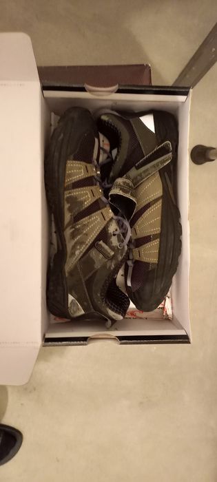 Ténis de bicicleta  da Oneill 44.