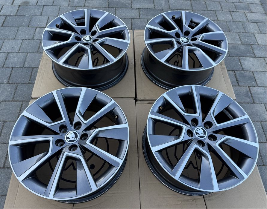 Oryginalne Felgi Skoda 17” 5x100 Rapid Fabia Scala Kamiq T-cross Taigo