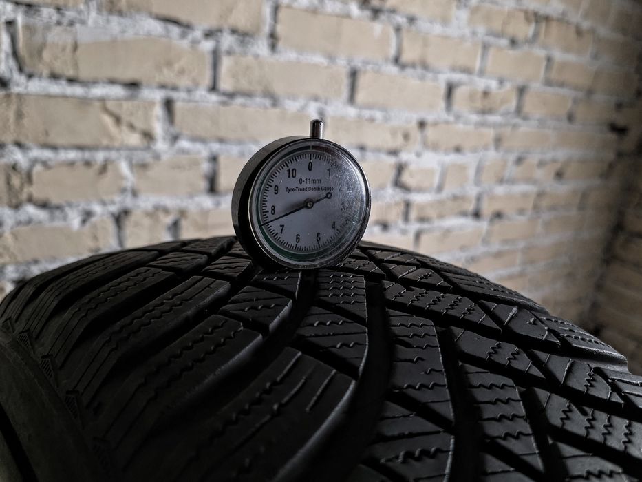 Пара 215/70r16 Hankook | 7.5mm | 2022 | Made in Hungary | Преміум зимові шини | 2шт | Як нові, ідеальний стан, без ремонтів, без дефектів