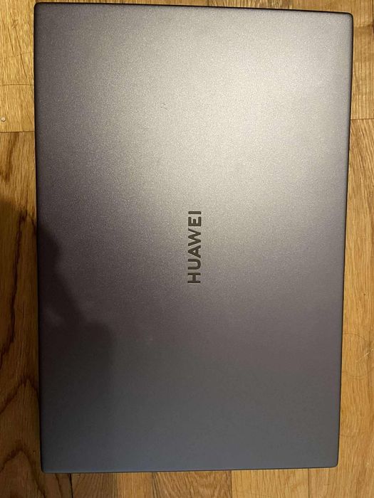 · Huawei matebook d14