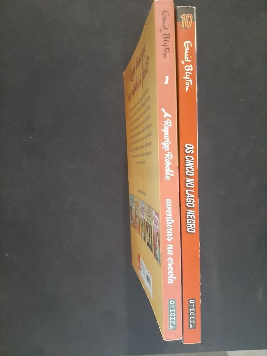Livros A rapariga rebelde e Os Cinco