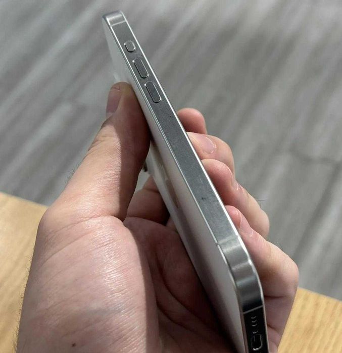 iPhone 15 Pro 512  ГБ, eSIM
