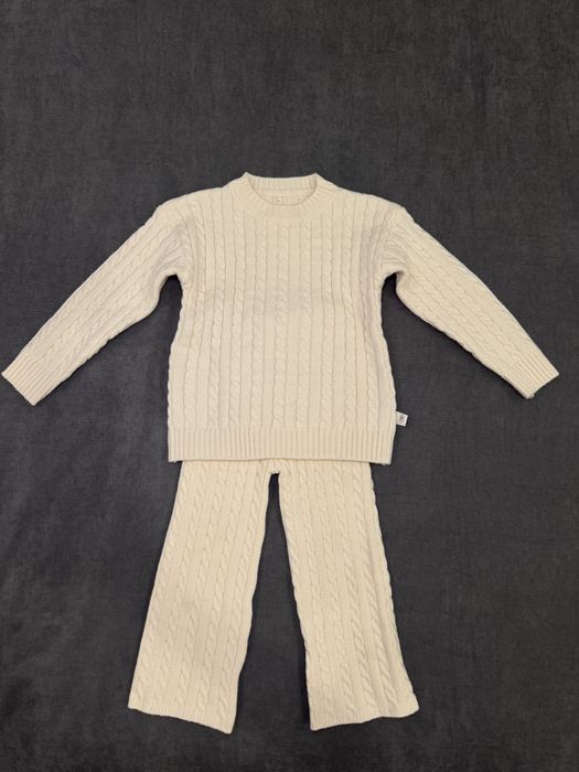 Вязаний костюм для дівчинки 92-98см 2-3 роки
