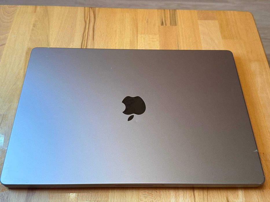 Macbook Pro 16 M1 PRO 16 512